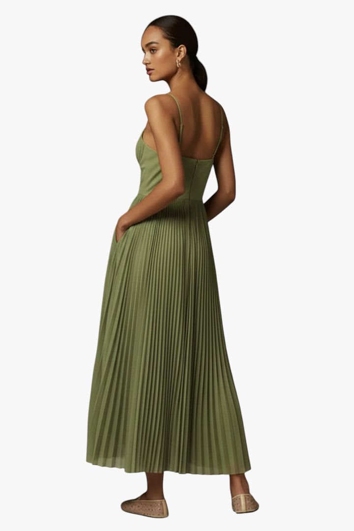 Women’s Green Evening Dress with Pleats and Lightweight